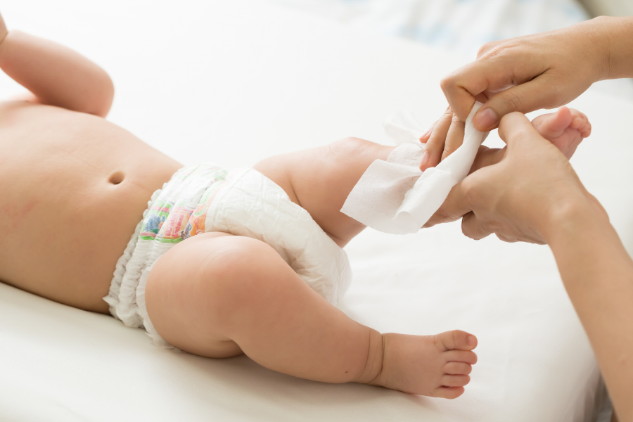 Are baby wipes good for cleaning body?